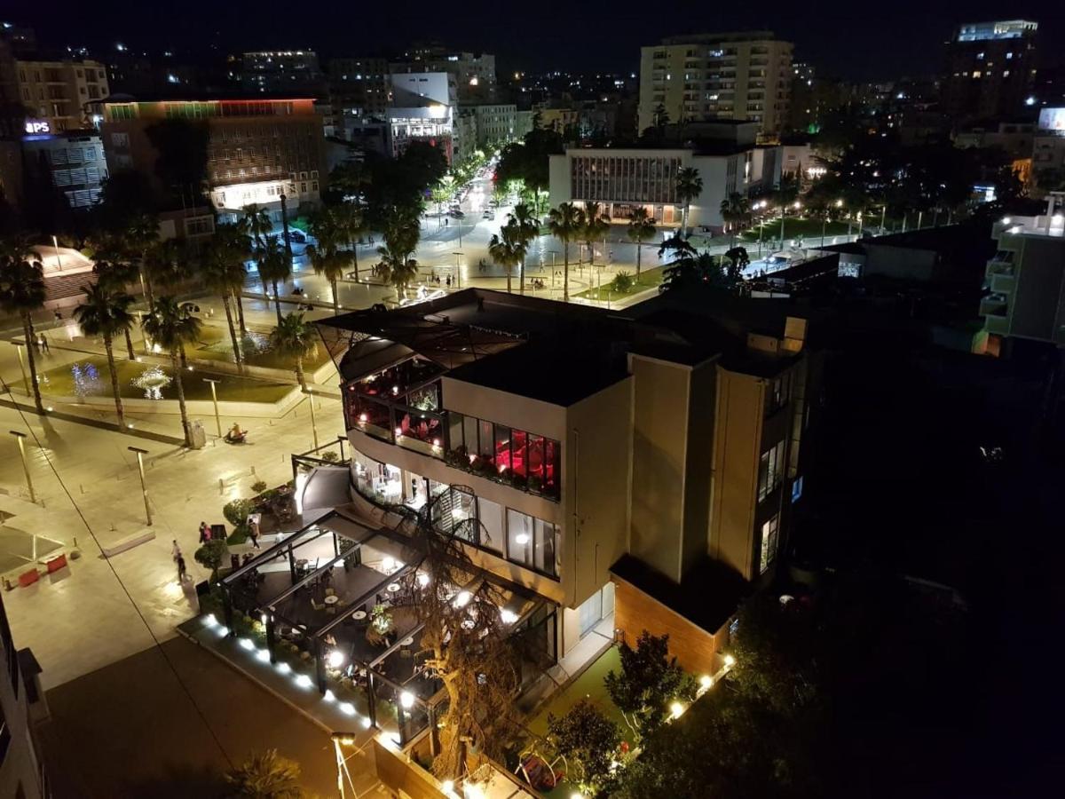 Main Square Apartment Durrës Esterno foto