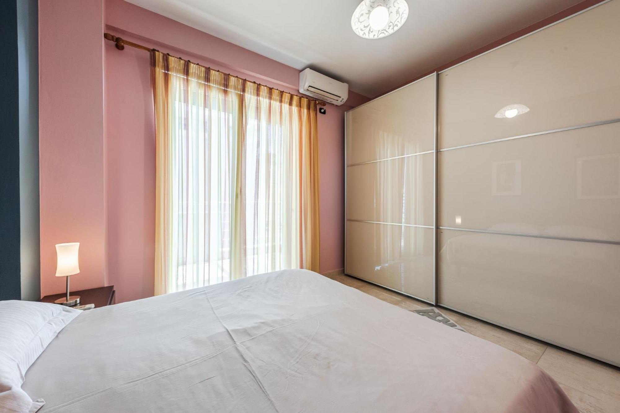 Main Square Apartment Durrës Esterno foto